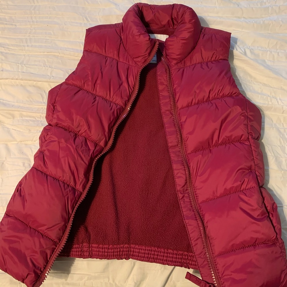 Old Navy Puffer Vest